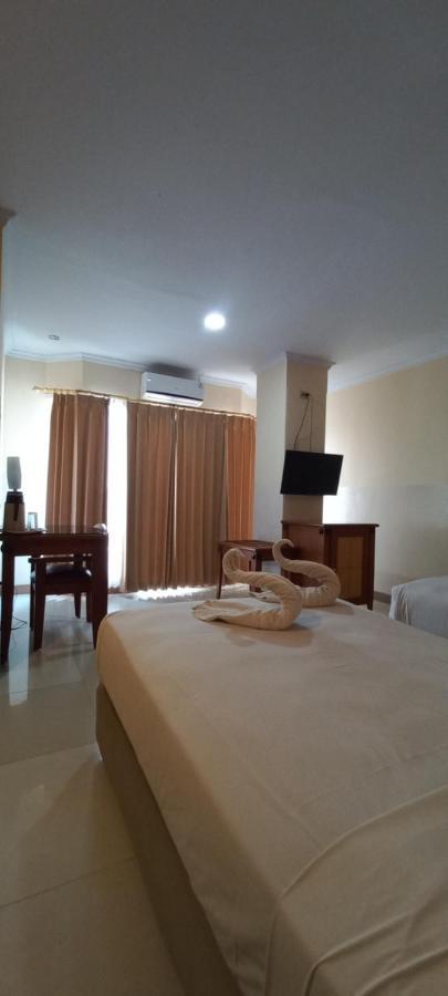 Hotel Celebes Manado Exterior foto