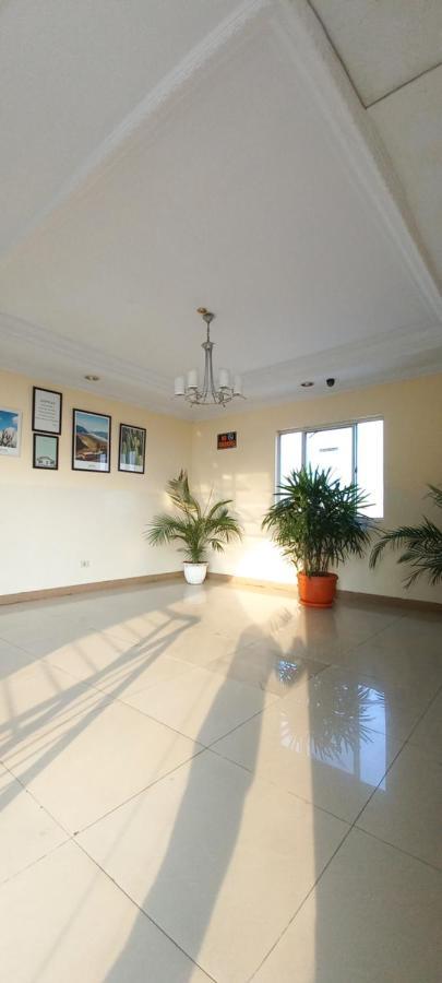 Hotel Celebes Manado Exterior foto